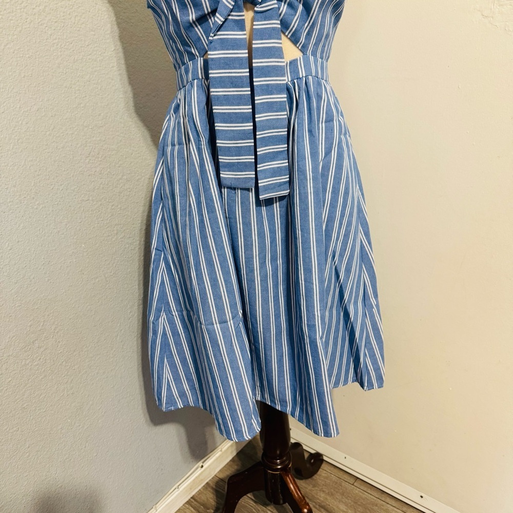 Main Strip Blue Striped Mini Yacht Cut Out Fit and Flare Dress with Pockets Sz S - Picture 15 of 16